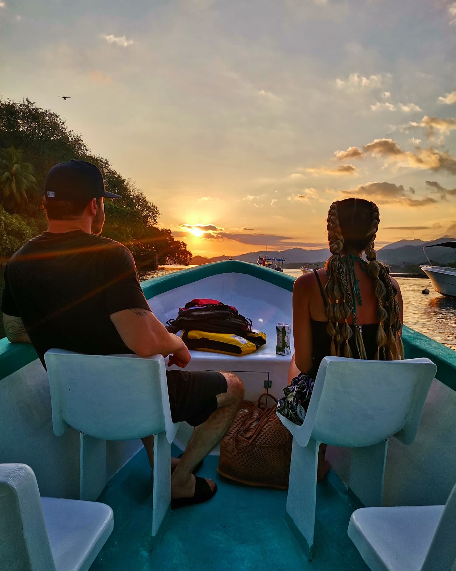 Isla Tortuga Snorkeling & Bioluminescence gallery image 2